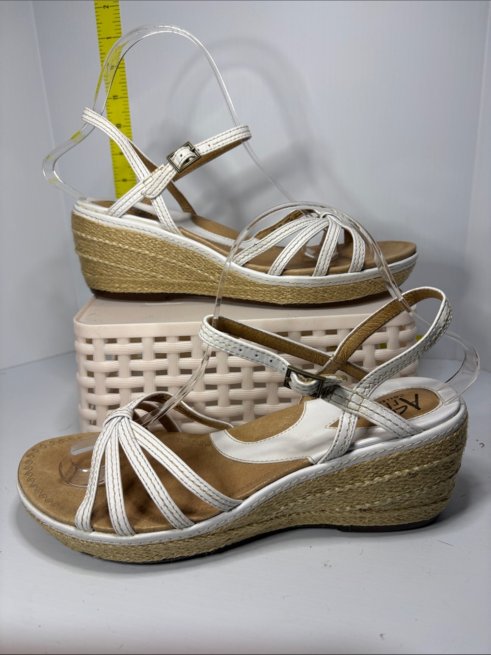 Clarks White Espadrille Wedge Sandals. Box 29
